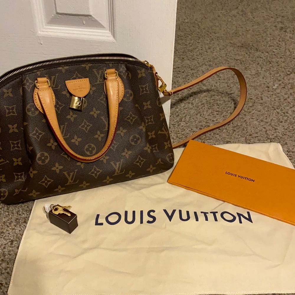 Louis vuitton Rivoli p.m.